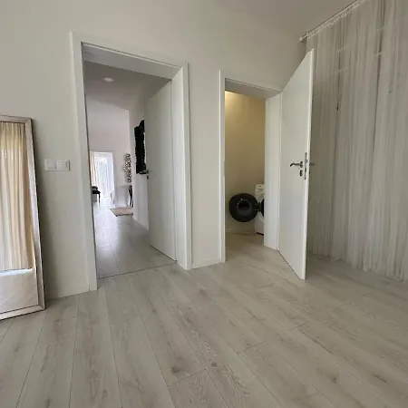 Orni House Villa