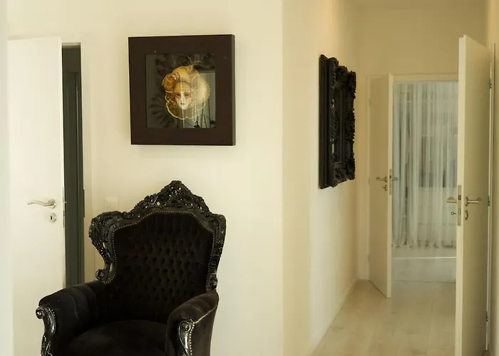 Orni House Villa